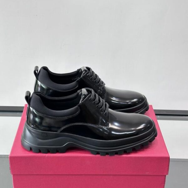 Boutique / Ferragamo hochwertige Herren-Lederschuhe für formelle und legere Anlässe (EXENC)