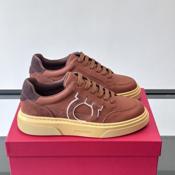 replica,schuhe,beste,kaufen,1:1,besten,seiten,Replik,turnschuhe,sneakers Boutique / Ferragamo Gancini Herren-Sneaker, Low-Top-Sneaker (MZQRX)