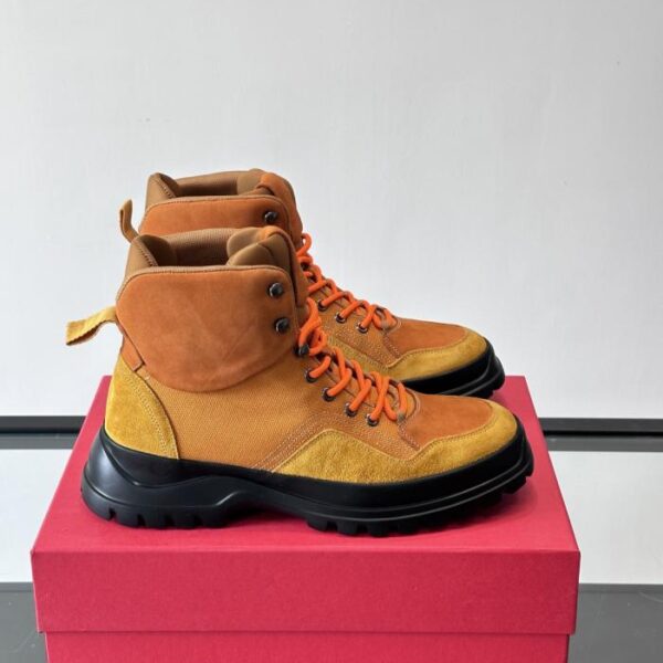 replica,schuhe,beste,kaufen,1:1,besten,seiten,Replik,turnschuhe,sneakers Boutique / Ferragamo Plateau-Schnürstiefeletten, Wildleder- und Stoffkombination (A33BZ)