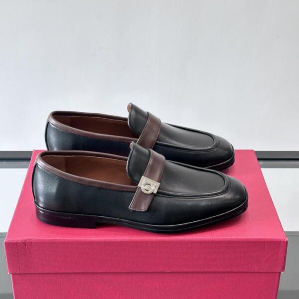 Boutique / Ferragamo Loafer (HSI9D)