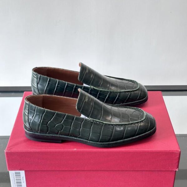 Boutique / Ferragamo-Loafer mit Krokodilprägung (412SY)