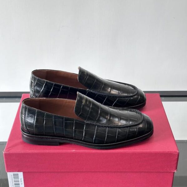 Boutique / Ferragamo-Loafer mit Krokodilprägung (CIHDD)