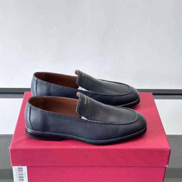 Boutique / Ferragamo Loafer (EV0KE)