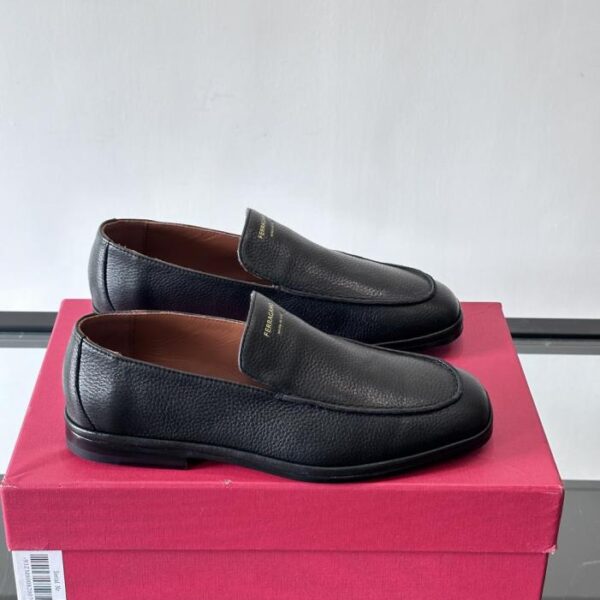 replica,schuhe,beste,kaufen,1:1,besten,seiten,Replik,turnschuhe,sneakers Boutique / Ferragamo Loafer (YM805)