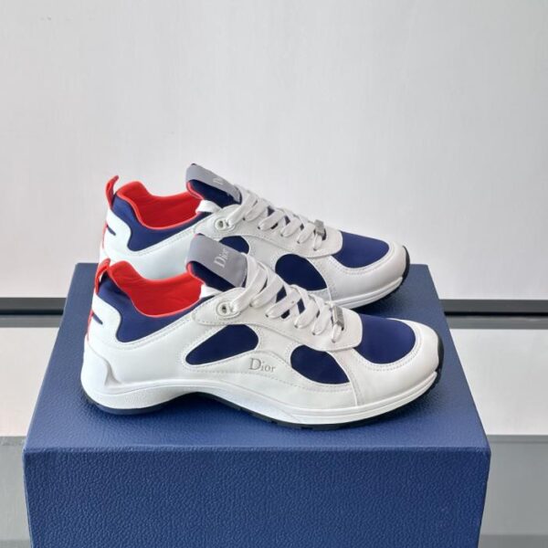 replica,schuhe,beste,kaufen,1:1,besten,seiten,Replik,turnschuhe,sneakers Boutique / Diors erste Schuhkollektion: Neue Dior-Sneaker für Paare (90 DUR)