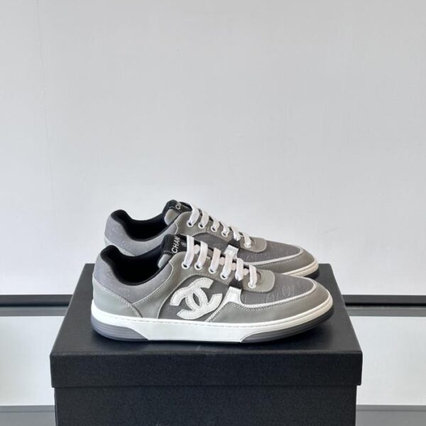 Boutique / Chanels neue sportliche Herrenschuhe SLTVM