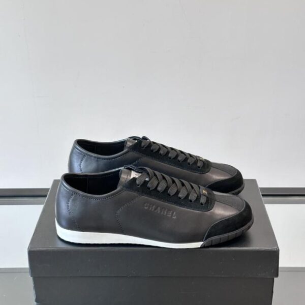 Boutique / Chanels neue Herren-Sport- und Freizeitschuhe (ITDYK)