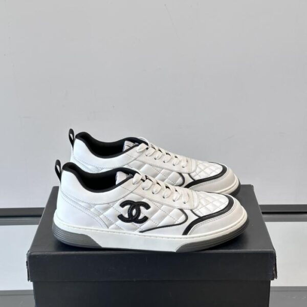 Boutique / Chanels neue lässige Sportschuhe (UT0D7)