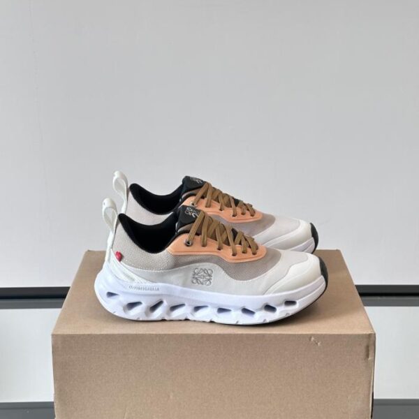replica,schuhe,beste,kaufen,1:1,besten,seiten,Replik,turnschuhe,sneakers Boutique / LOEWE x ON Cloudtilt Leichte Sport- und Freizeitschuhe für Paare (8NR72)
