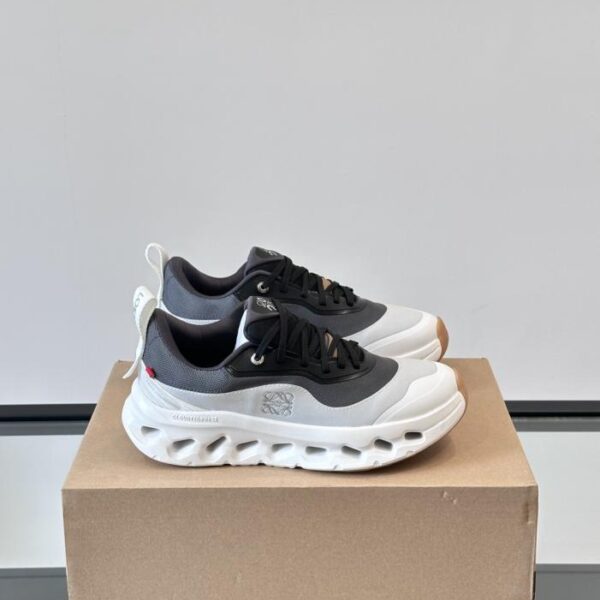 Boutique / LOEWE x ON Cloudtilt Leichte Sport- und Freizeitschuhe für Paare (EJA5F)