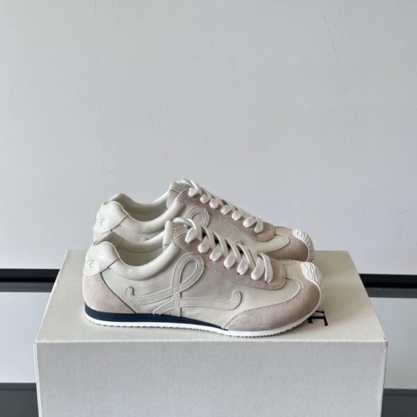 replica,schuhe,beste,kaufen,1:1,besten,seiten,Replik,turnschuhe,sneakers Boutique / Die neuen Ballet Runner 2.0 Sneaker von LOEWE (AEDON)
