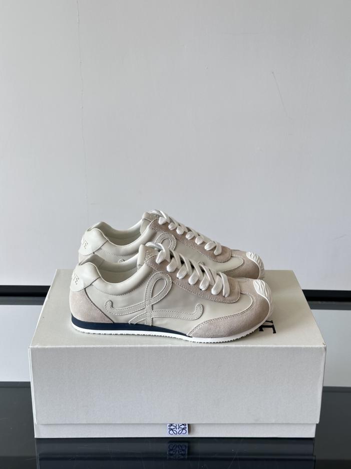 replica,schuhe,beste,kaufen,1:1,besten,seiten,Replik,turnschuhe,sneakers Boutique / Die neuen Ballet Runner 2.0 Sneaker von LOEWE (AEDON) replica,schuhe,beste,kaufen,1:1,besten,seiten,Replik,turnschuhe,sneakers Boutique / Die neuen Ballet Runner 2.0 Sneaker von LOEWE (AEDON)