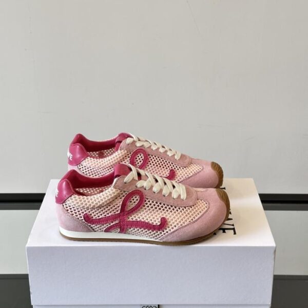 Boutique / Die neuen Ballet Runner 2.0 Sneaker von LOEWE (LFE2M)