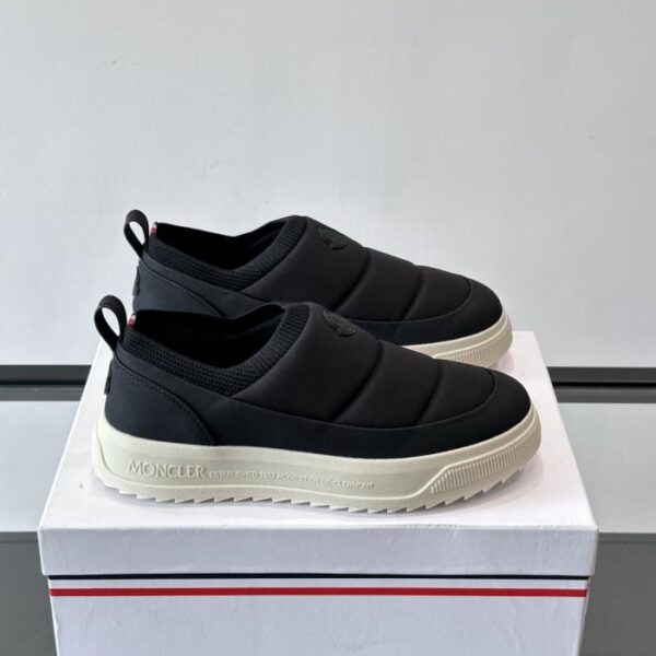 replica,schuhe,beste,kaufen,1:1,besten,seiten,Replik,turnschuhe,sneakers Boutique / Monclers neue Freizeitsneaker (BUSHD)