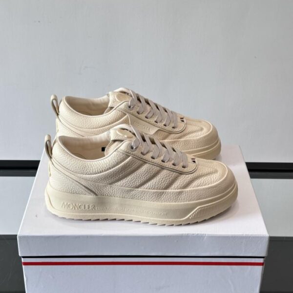 replica,schuhe,beste,kaufen,1:1,besten,seiten,Replik,turnschuhe,sneakers Boutique / Die neuen Freizeitsneaker von Moncler (JQSTO)