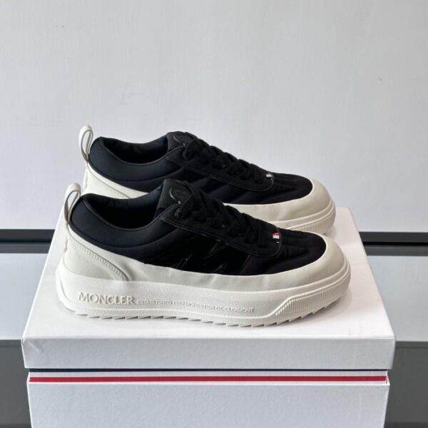 replica,schuhe,beste,kaufen,1:1,besten,seiten,Replik,turnschuhe,sneakers Boutique / Moncler Freizeitsneaker (2TTHB)