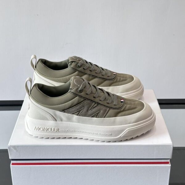 replica,schuhe,beste,kaufen,1:1,besten,seiten,Replik,turnschuhe,sneakers Boutique / Moncler Freizeitsneaker (701I4)
