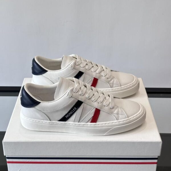 replica,schuhe,beste,kaufen,1:1,besten,seiten,Replik,turnschuhe,sneakers Boutique / Klassische Herren-Freizeitschuhe von Moncler (XM0KW)