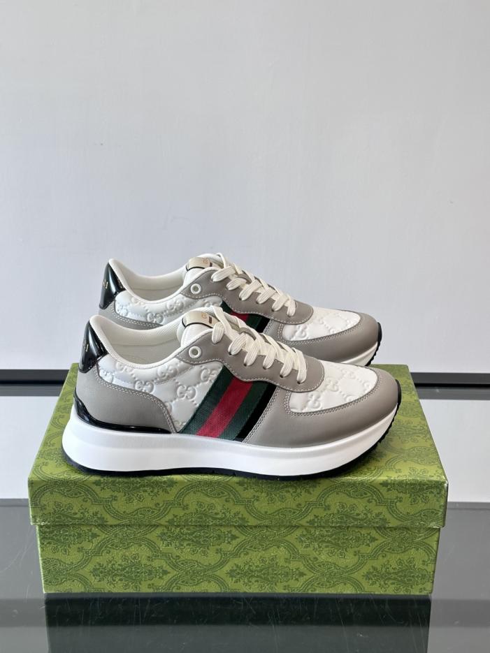 replica,schuhe,beste,kaufen,1:1,besten,seiten,Replik,turnschuhe,sneakers Boutique / Gucci Freizeit-Sneaker aus hochwertigem Kalbsleder mit dem klassischen Doppel-G-Muster auf dem Obermaterial (6Z14Q). replica,schuhe,beste,kaufen,1:1,besten,seiten,Replik,turnschuhe,sneakers Boutique / Gucci Freizeit-Sneaker aus hochwertigem Kalbsleder mit dem klassischen Doppel-G-Muster auf dem Obermaterial (6Z14Q).