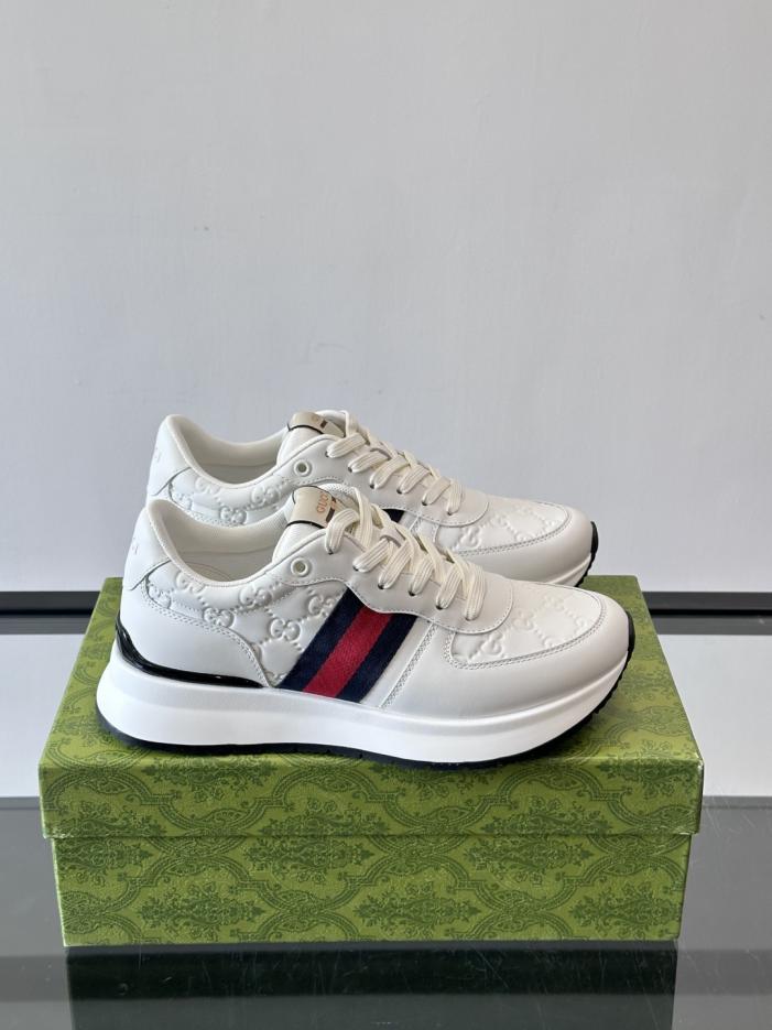 replica,schuhe,beste,kaufen,1:1,besten,seiten,Replik,turnschuhe,sneakers Boutique / Gucci Freizeit-Sneaker aus hochwertigem Kalbsleder mit dem klassischen Doppel-G-Muster auf dem Obermaterial (9SC4Q). replica,schuhe,beste,kaufen,1:1,besten,seiten,Replik,turnschuhe,sneakers Boutique / Gucci Freizeit-Sneaker aus hochwertigem Kalbsleder mit dem klassischen Doppel-G-Muster auf dem Obermaterial (9SC4Q).