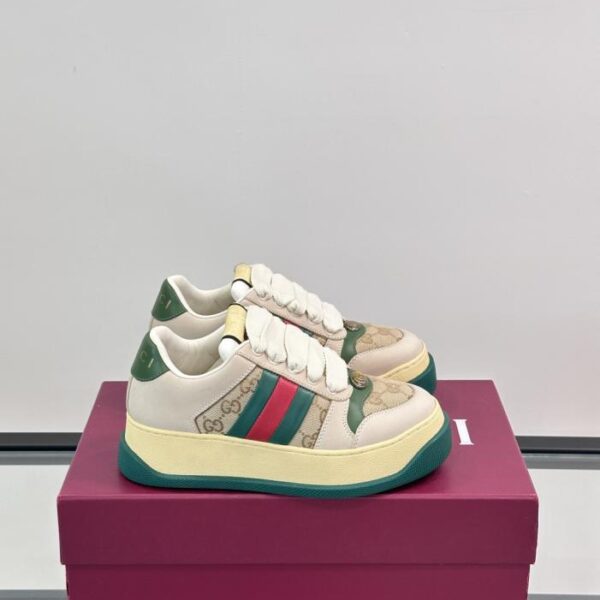 replica,schuhe,beste,kaufen,1:1,besten,seiten,Replik,turnschuhe,sneakers Boutique / Gucci Double Screener – die neuesten klobigen Plateau-Sneaker im Used-Look, lässige Paarschuhe (4W4QJ)