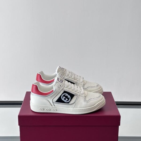 replica,schuhe,beste,kaufen,1:1,besten,seiten,Replik,turnschuhe,sneakers Boutique / Guccis neue Low-Top-Sneaker für Paare (3AX39)