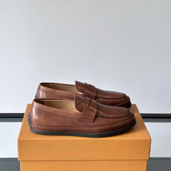 replica,schuhe,beste,kaufen,1:1,besten,seiten,Replik,turnschuhe,sneakers Boutique / TOD’S Herren-Loafer, Vollnarbenleder, Markenlogo-Streifenverzierung (KUYN3)