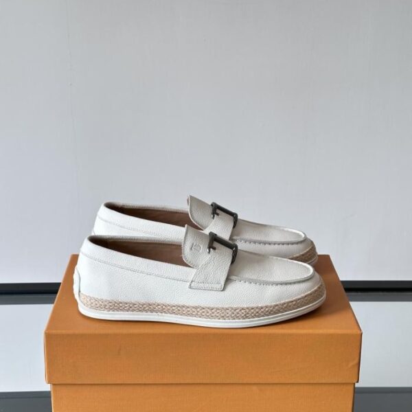 replica,schuhe,beste,kaufen,1:1,besten,seiten,Replik,turnschuhe,sneakers Boutique / TOD’S Herren-Loafer aus hochwertigem Rindsleder mit Markenlogo-Streifenverzierung (3CUV9)
