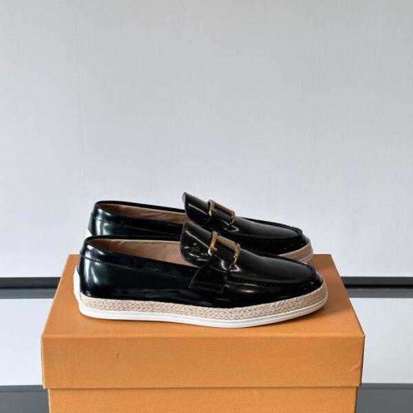 replica,schuhe,beste,kaufen,1:1,besten,seiten,Replik,turnschuhe,sneakers Boutique / TOD’S Herren-Loafer aus hochwertigem Rindsleder mit Markenlogo-Streifenverzierung (NU2WB)