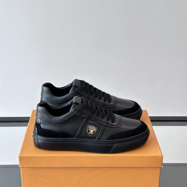 replica,schuhe,beste,kaufen,1:1,besten,seiten,Replik,turnschuhe,sneakers Boutique / Tod’s und Lamborghini präsentieren auf der Fachmesse ihre erste gemeinsame Kollektion von Gommino-Sneakern (T738Z).