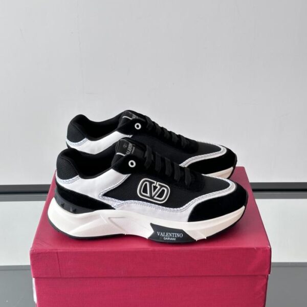 replica,schuhe,beste,kaufen,1:1,besten,seiten,Replik,turnschuhe,sneakers Boutique / Valentinos neue lässige Sportschuhe für Herren, Plateau und leichtes Design (1QXWY)