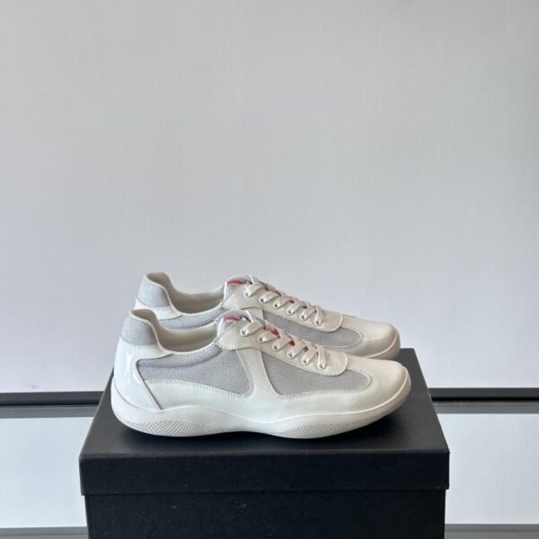 replica,schuhe,beste,kaufen,1:1,besten,seiten,Replik,turnschuhe,sneakers Boutique / Pradas neue Herren-Sneaker (V26JF)