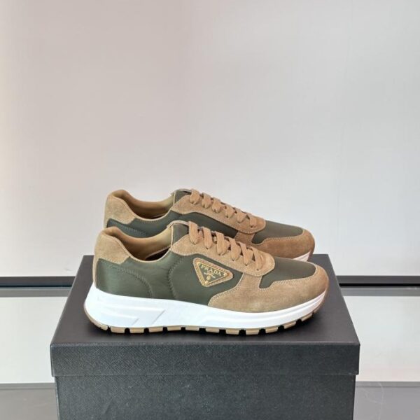 replica,schuhe,beste,kaufen,1:1,besten,seiten,Replik,turnschuhe,sneakers Boutique / Prada Frühjahr/Sommer Neuheit: Premium-Sneaker für Herren (RFGSB)