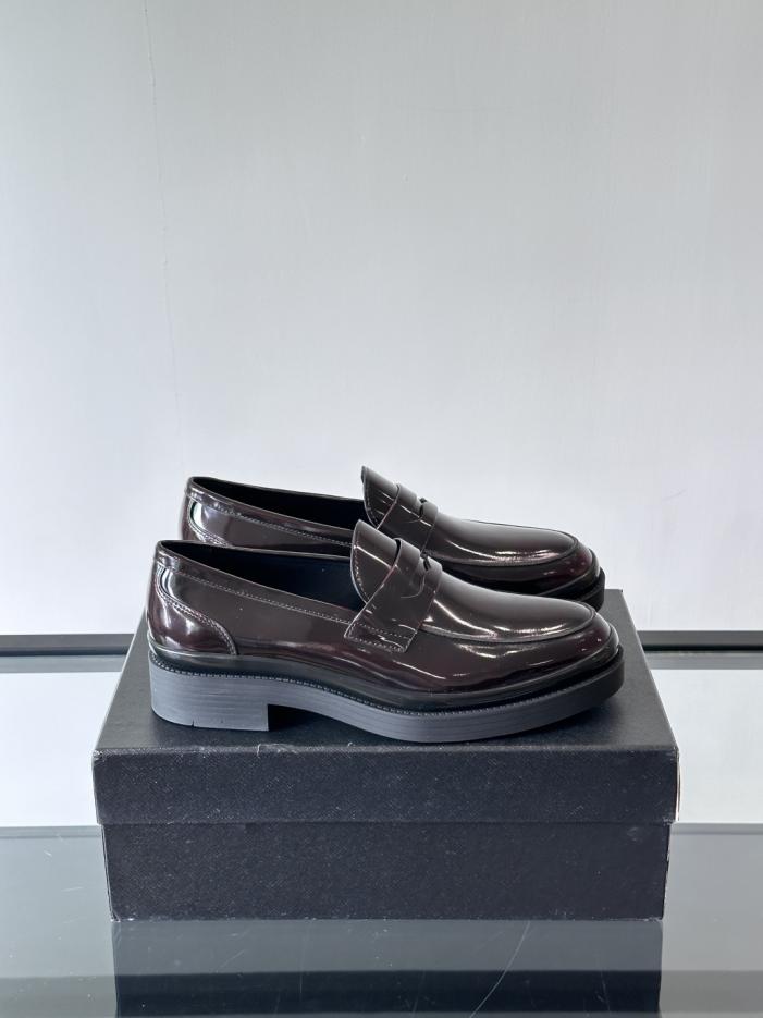replica,schuhe,beste,kaufen,1:1,besten,seiten,Replik,turnschuhe,sneakers Boutique / Pradas neue Lackleder-Loafer (0KDJD) replica,schuhe,beste,kaufen,1:1,besten,seiten,Replik,turnschuhe,sneakers Boutique / Pradas neue Lackleder-Loafer (0KDJD)