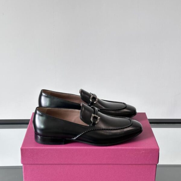 replica,schuhe,beste,kaufen,1:1,besten,seiten,Replik,turnschuhe,sneakers Boutique / Prada Herren-Lederschuhe der Luxusklasse für formelle und legere Anlässe (DU4K2)