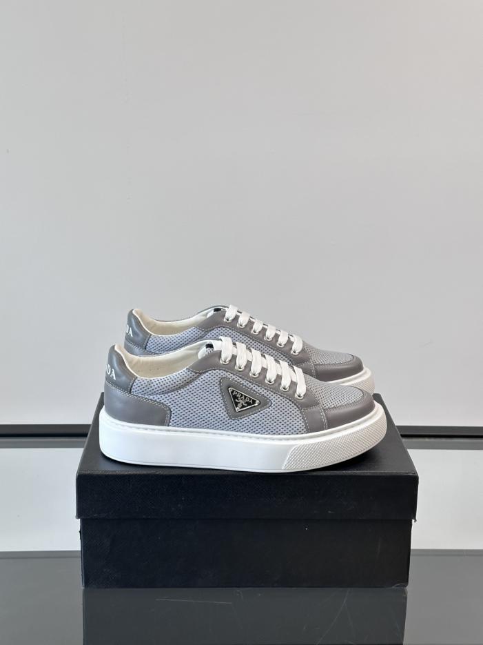 replica,schuhe,beste,kaufen,1:1,besten,seiten,Replik,turnschuhe,sneakers Boutique / Pradas neue transparente, gummisohlenbesetzte Sport- und Freizeitschuhe aus Leder (0BN3N) replica,schuhe,beste,kaufen,1:1,besten,seiten,Replik,turnschuhe,sneakers Boutique / Pradas neue transparente, gummisohlenbesetzte Sport- und Freizeitschuhe aus Leder (0BN3N)