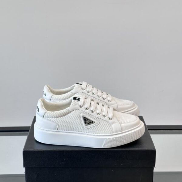 Boutique / Pradas neue transparente, gummisohlenbesetzte Sport- und Freizeitschuhe aus Leder (O6GQ4)
