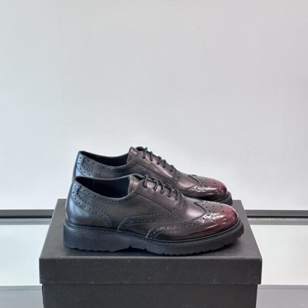 replica,schuhe,beste,kaufen,1:1,besten,seiten,Replik,turnschuhe,sneakers Boutique / Pradas neue Herren-Schnürschuhe aus Leder (K55SE)