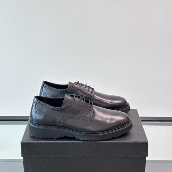 replica,schuhe,beste,kaufen,1:1,besten,seiten,Replik,turnschuhe,sneakers Boutique / Pradas neue Herren-Schnürschuhe aus Leder (8IK1E)