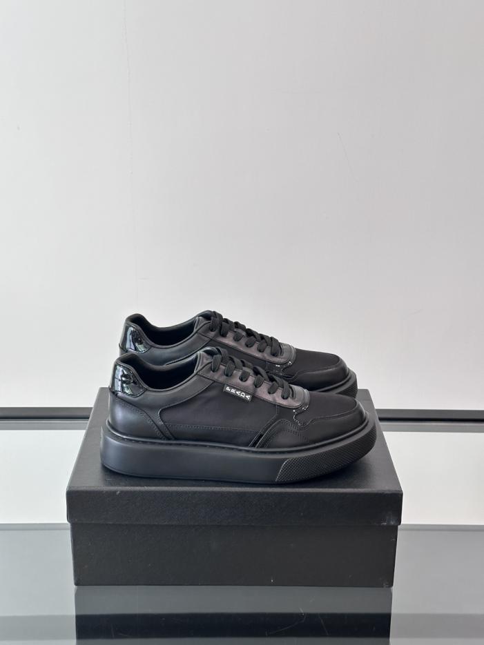 replica,schuhe,beste,kaufen,1:1,besten,seiten,Replik,turnschuhe,sneakers Boutique / Prada Herren-Sneaker aus Leder mit Schnürung (S36FX) replica,schuhe,beste,kaufen,1:1,besten,seiten,Replik,turnschuhe,sneakers Boutique / Prada Herren-Sneaker aus Leder mit Schnürung (S36FX)