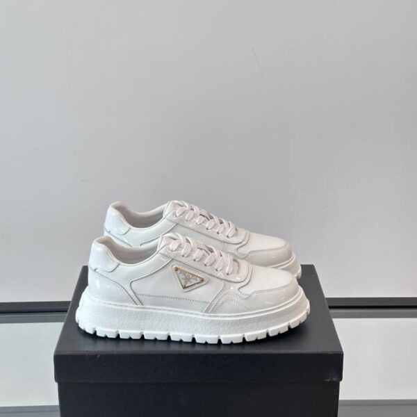 Boutique / Prada Frühjahr/Sommer Neuheit Herren Premium-Sneaker (C4JR0)