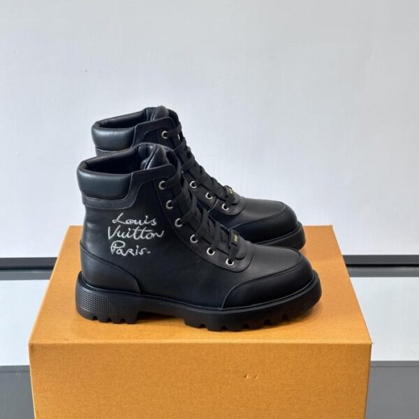 replica,schuhe,beste,kaufen,1:1,besten,seiten,Replik,turnschuhe,sneakers Boutique / Die neuen Herbst-/Winterstiefel von LV(ZA3B8)