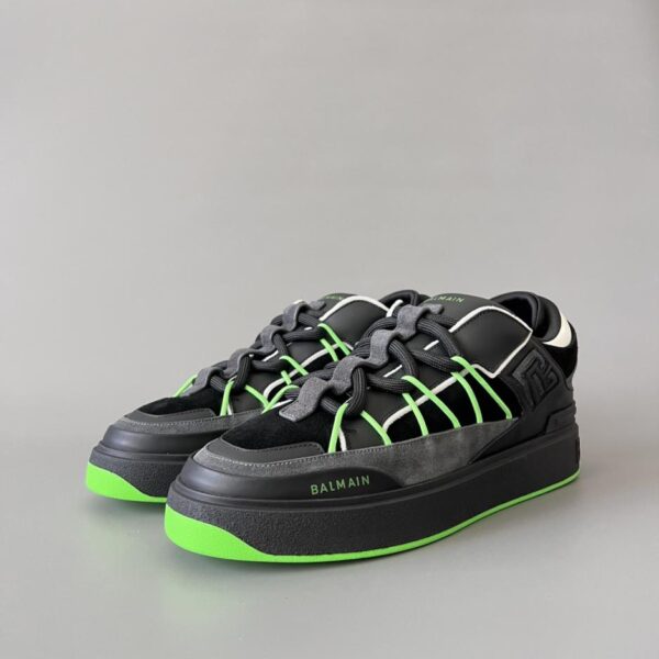 BALMAIN B-Court Logo bestickte Low-Top-Sneaker für Herren (4XXLW)