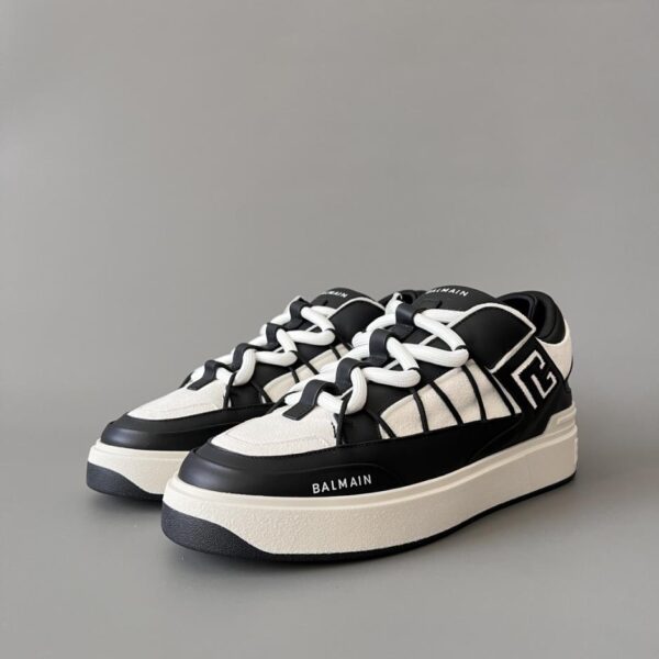 BALMAIN B-Court Logo bestickte Low-Top-Sneaker für Herren (TLLFY)