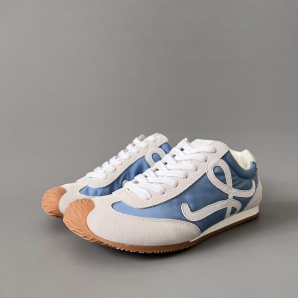 replica,schuhe,beste,kaufen,1:1,besten,seiten,Replik,turnschuhe,sneakers LOEWE Ballet Runner 2.0 Nylon-Leder-Schnürschuhe mit runder Zehenpartie, Weiß/Blau (BJ659)