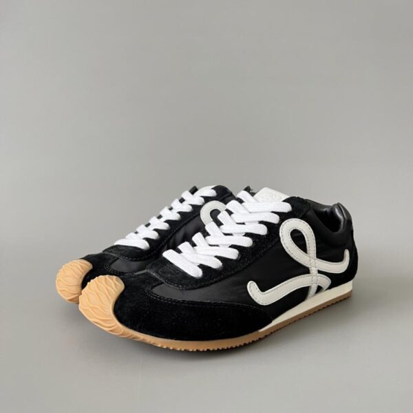 replica,schuhe,beste,kaufen,1:1,besten,seiten,Replik,turnschuhe,sneakers LOEWE Ballet Runner 2.0 Nylon-Leder-Schnürschuhe mit runder Zehenpartie, niedrig geschnitten, schwarz (DJTYC)