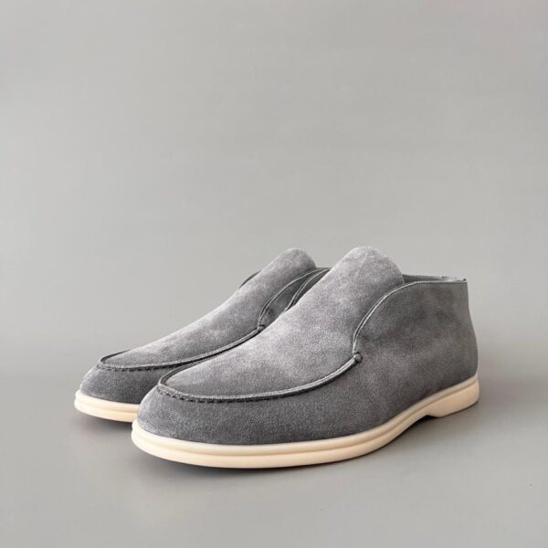 Loro Piana Open Walk Wildleder-Schuhe mit Biberfellbesatz und runden Zehenkappen für Herren (EDT2Y)