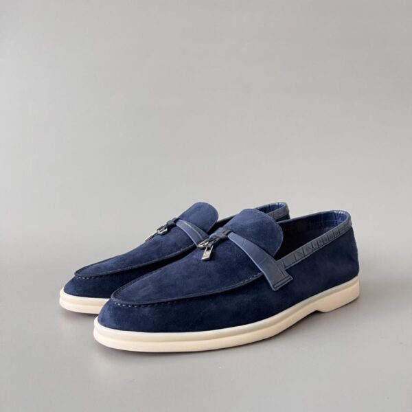 Loro Piana Damen-Slipper mit runder Zehenpartie und Krokodilmuster (7XLU4)