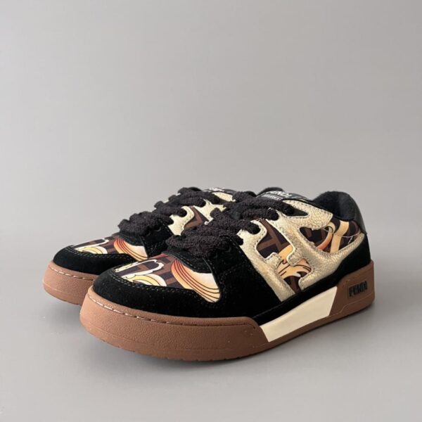 replica,schuhe,beste,kaufen,1:1,besten,seiten,Replik,turnschuhe,sneakers FENDI x Versace Match Retro Patchwork Sneakers, Schwarz und Gold, Unisex-Stil (EWNI6)