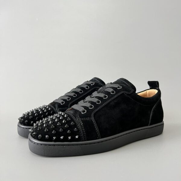 replica,schuhe,beste,kaufen,1:1,besten,seiten,Replik,turnschuhe,sneakers Christian Louboutin Louis Junior Spikes Studded Low-Top Sneakers, Schwarz (ACVF6)